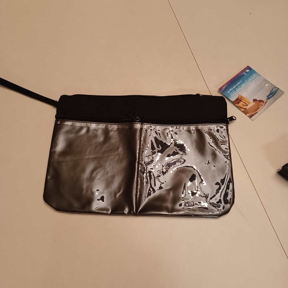 Water Resistant Beach Case